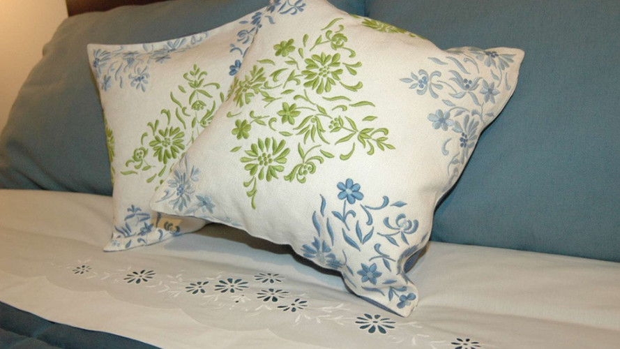 Versatilidade e elegância do Bordado da Madeira promovidas no Salão Imobiliário de Portugal